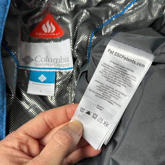 Men’s Columbia Insulated Rain Coat ***Men’s Style Host Pick*** - Picture 10 of 10